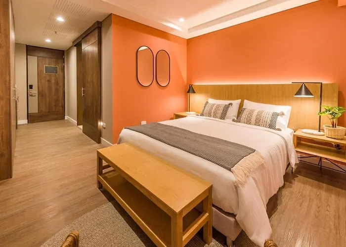 Elegant Space In El Tesoro Recharge In Comfort 308