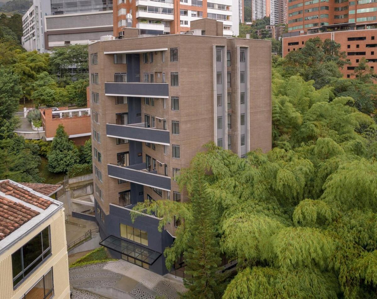 Elegant Space In El Tesoro Recharge In Comfort 308 Appartement